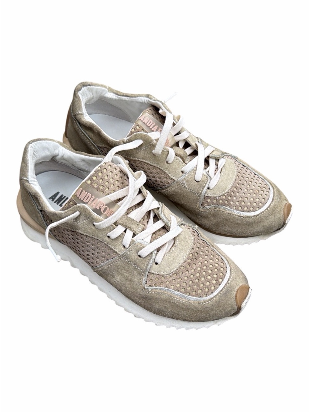 Andia Fora, Ruffle, Mellow Bianca, Size 40 (81/2-9)
